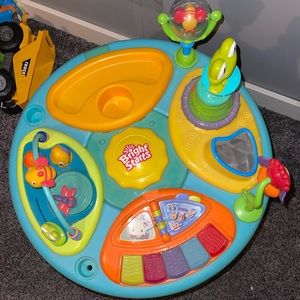Baby activity stand